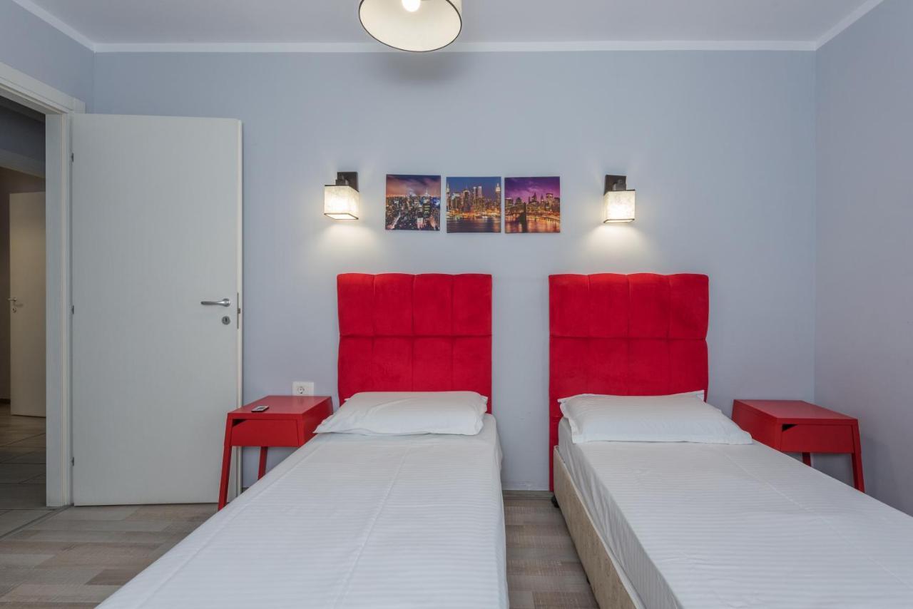Royal Accommodation Bükreş Dış mekan fotoğraf